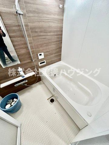 レ・ジェイド千里青山台の浴室