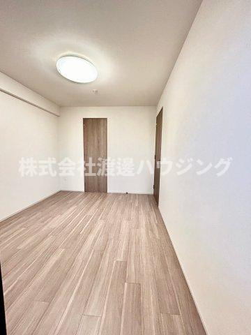 レ・ジェイド千里青山台の寝室