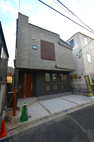 高円寺北三丁目・新築戸建の外観