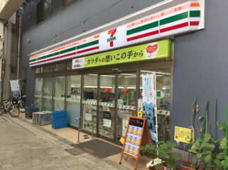 セブンイレブン杉並阿佐谷南１丁目店まで110ｍ