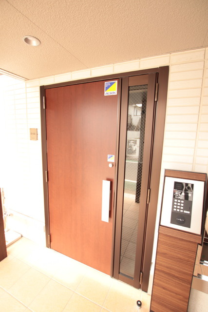 ★セキュリティ安心のオートロック★