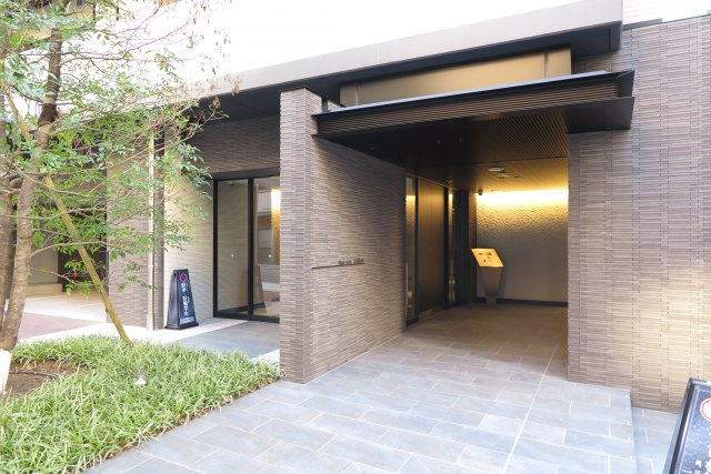 パークアクシス大阪新町のロビー