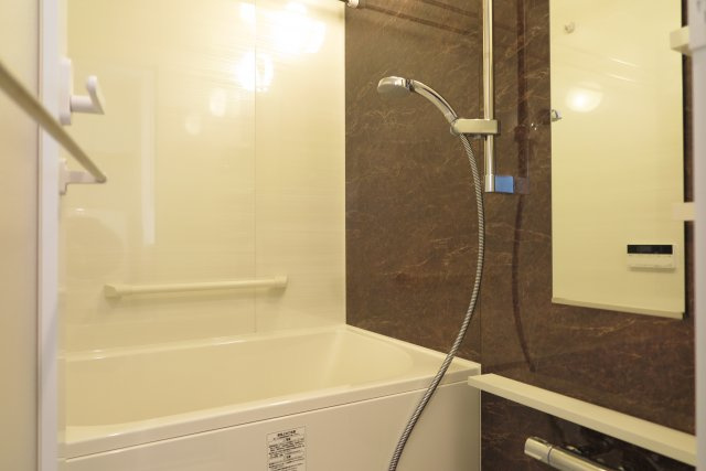 パークアクシス大阪新町の浴室