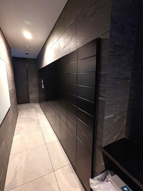 プライムアーバン台東根岸の設備|宅配BOXです