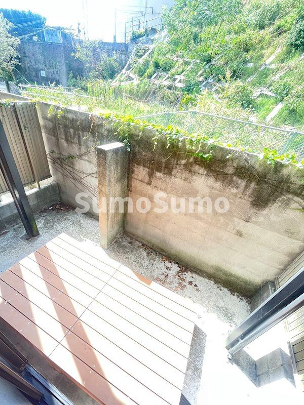 ビタミンテラス神仙寺のバルコニー