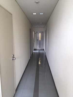  | 魚津駅前izakビル