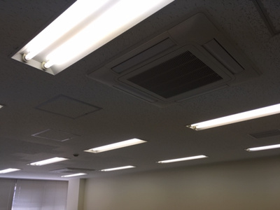  | 魚津駅前izakビル