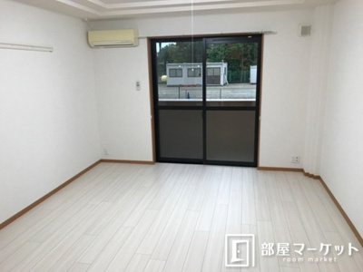 【寝室】 | クリスタル・メゾン