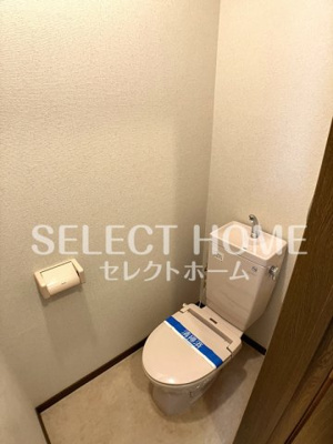 【トイレ】 | アビテナポールⅢ | 同型タイプ落ち着いた色調のトイレです