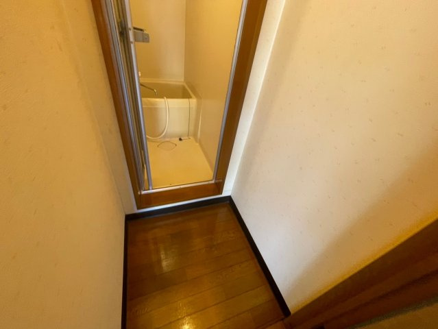 コーポレーションさとみの洗面所