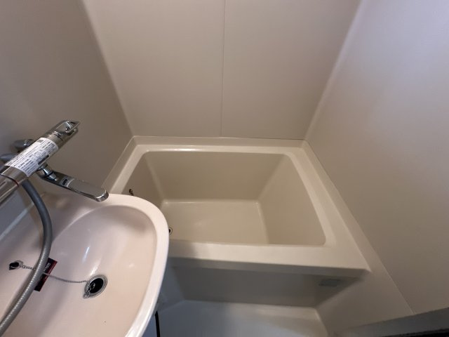 フレグランス汐見台の浴室