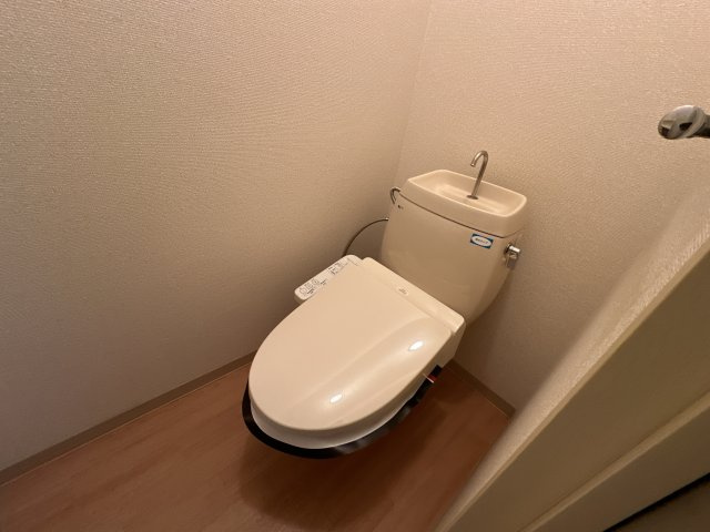 フレグランス汐見台のトイレ