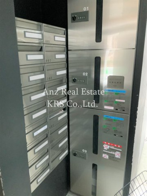 【その他共用部分】 | LOIS GRAND靭公園(ロイスグラン) | 大切な荷物の受け取りに便利な宅配ボックス設置！