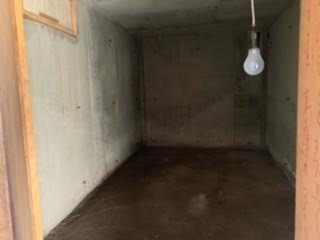 網走市鱒浦３丁目９戸建の収納|地下物置