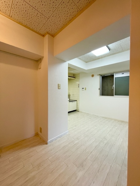 サンビラ大手前の居間・リビング