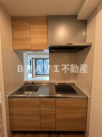 コスモ釣鐘町　BRAVI不動産のキッチン|【コスモ釣鐘町】キッチンです
