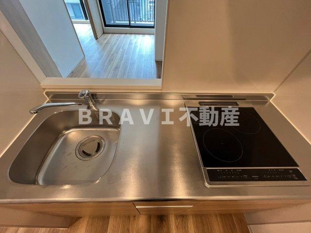 コスモ釣鐘町　BRAVI不動産のキッチン|【コスモ釣鐘町】キッチンでお料理をお楽しみください