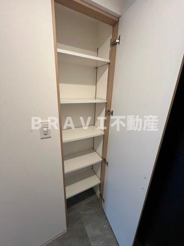 コスモ釣鐘町　BRAVI不動産の玄関|【コスモ釣鐘町】シューズボックスです