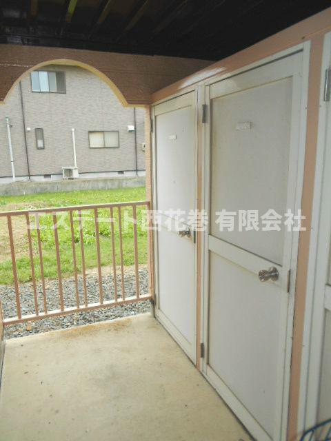 コーポ葵|外物置