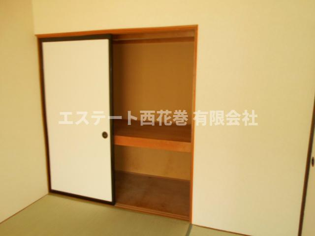 コーポ葵|和室押入れ