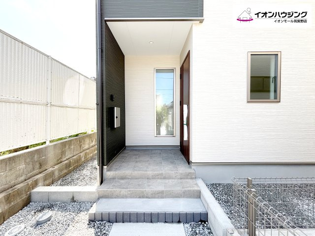 モニター付きインターフォンで防犯面も安心♪