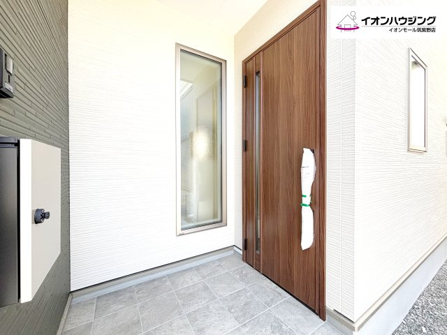 【玄関】春日市春日10丁目1期　1号棟