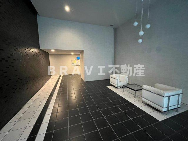 エスリード大手前　BRAVI不動産のロビー|【エスリード大手前】建物の内部です