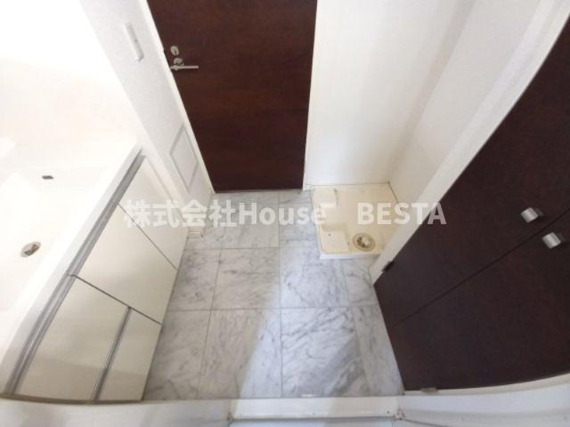 プレジール三ノ宮の洗面所