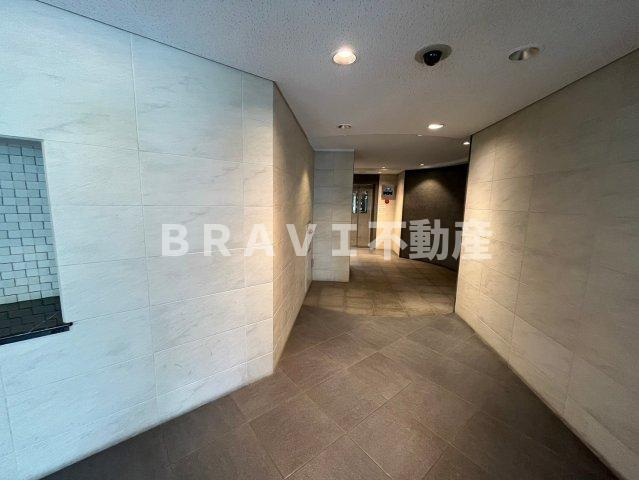 グランルージュ谷町六丁目　BRAVI不動産のロビー|【グランルージュ谷町六丁目】毎日通るロビーはこのようになっています