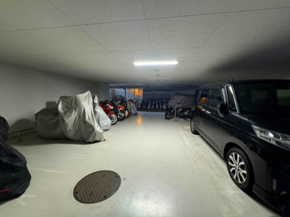 【駐車場】