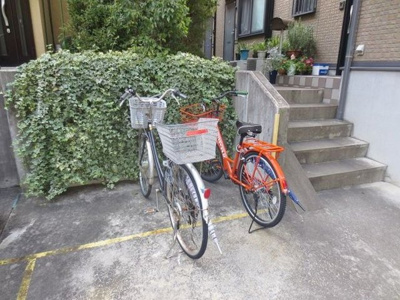 【駐車場】 | グリーンパーク氷川台 | 敷地内に自転車置き場があります(^^)/