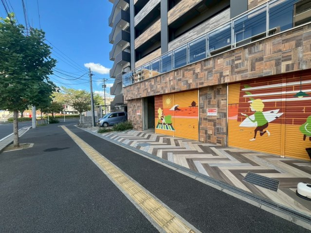 B CITY ART RESIDENCE CENTRAL PARKの駐車場