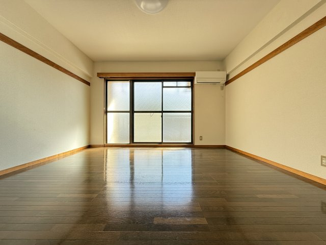 コーポYAMAMOTOの洋室