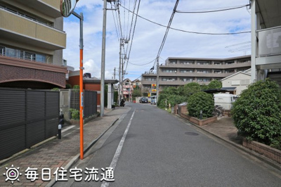 【周辺】 | 英