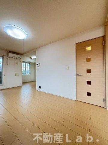 ピュアハイツ・結　Ｂの居間・リビング