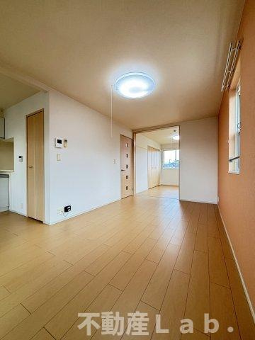 ピュアハイツ・結　Ｂの居間・リビング