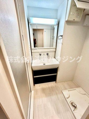 La CASA江坂の洗面所