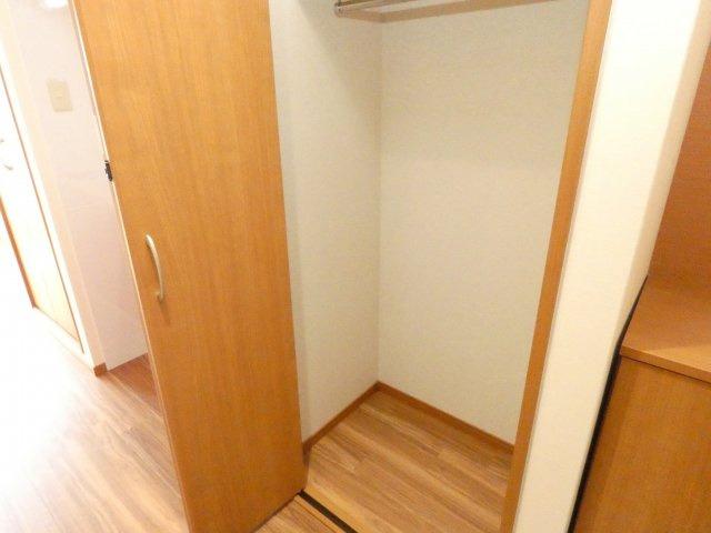 学園西カレッジハイツの収納|学園西カレッジハイツ