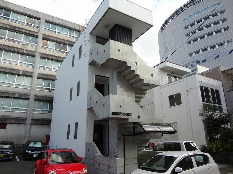 山﨑マンション（南はりまや町）の外観|外観写真