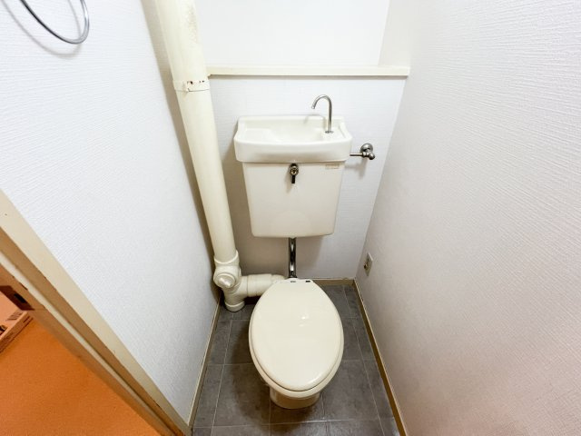 第３山崎マンションのトイレ