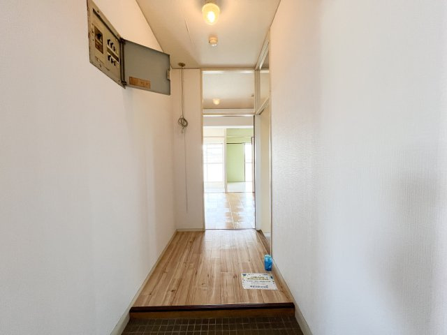 第３山崎マンションの玄関