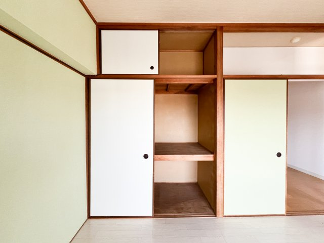 第３山崎マンションの収納