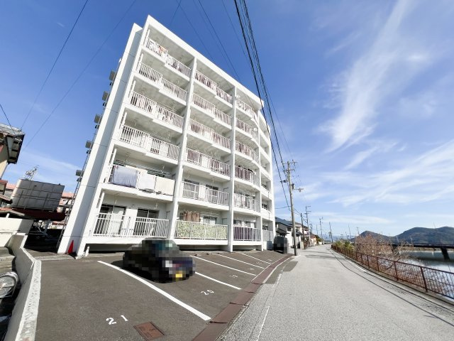 第３山崎マンションの外観