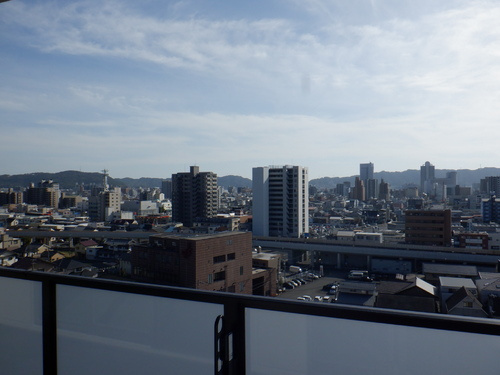 サーパス高知駅レジデンスの展望|眺望：バルコニーからの眺望/前回募集時/2022年10月の写真     （2022年10月撮影）