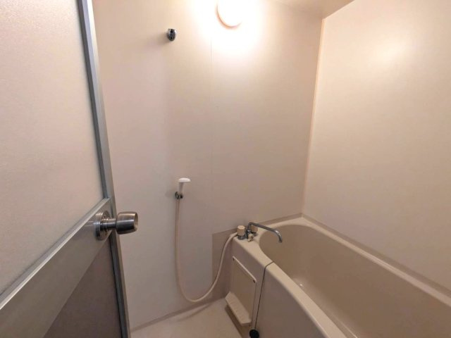 クレールメゾンKの浴室