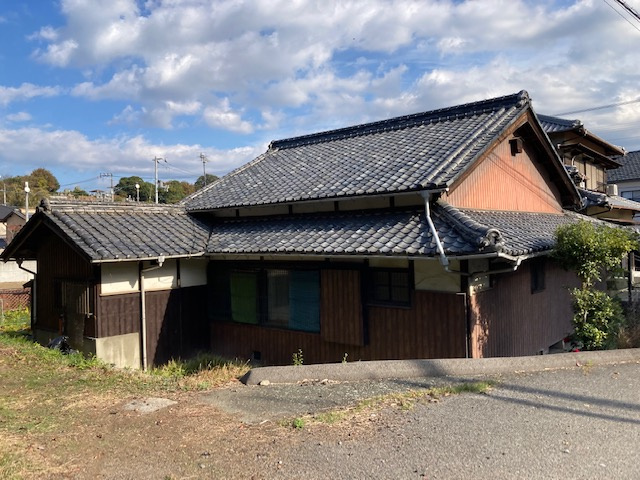 西条市船屋甲の売地の外観