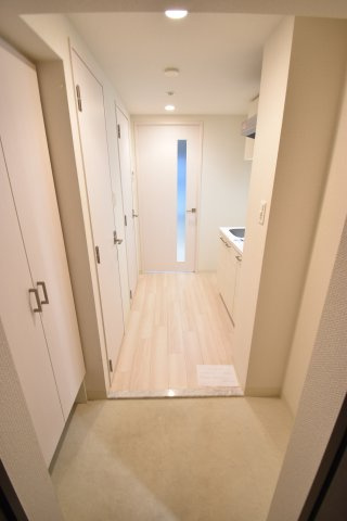 エスリード福島ラグジェの玄関