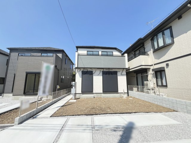 飯能市征矢町・全4棟　新築一戸建　4号棟　～広々お庭付き～の外観|【4号棟】建物完成しました！是非直接ご覧になってみませんか？