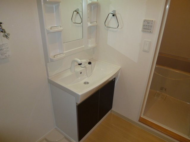 フェニックス スウィートの独立洗面台|洗髪洗面化粧台