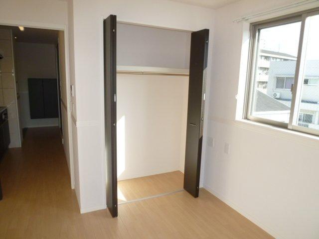 フェニックス スウィートの収納|クローゼット